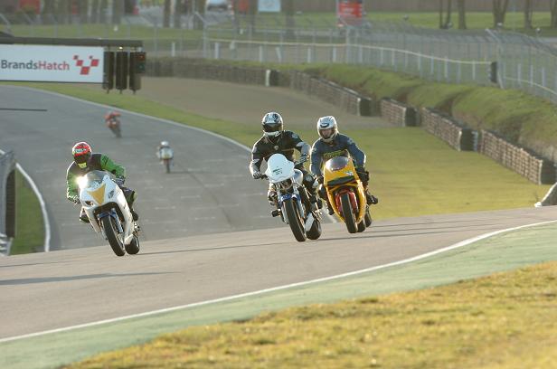 Start Finish approaching Paddock Hill